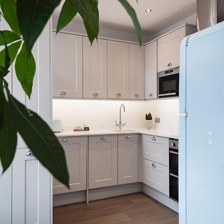 Modern And Bright Highgate Gem Lejlighed London Eksteriør billede